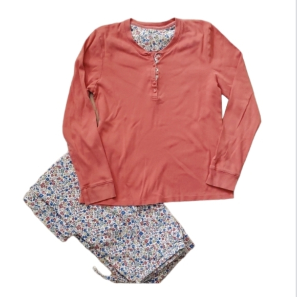 L.L. Bean Other - L L Bean Womans Floral Flannel Pajama Set in Coral Size Small Regular